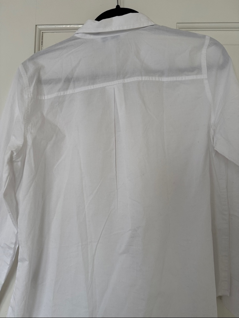 Classic White Women’s Button-Down Shirt - Petite - Picture 3 of 3